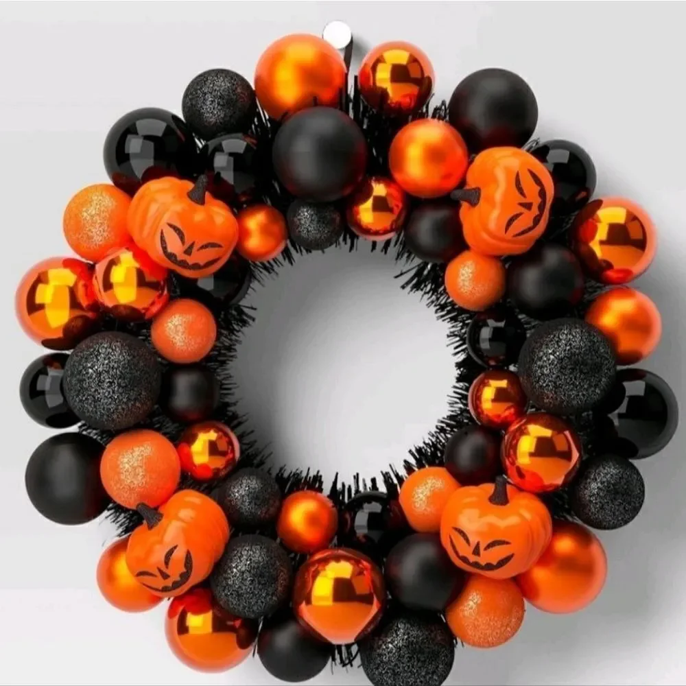 Target Halloween Wreath Shatterproof Bulbs & Pumpkin Hyde & Eek Black  16 inch